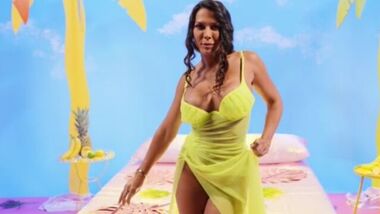 Кончил на жопу сексуальной брюнетки Rachel Starr