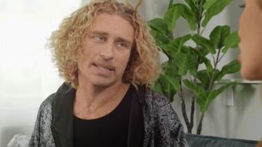 Секс шоп на дому с блондинкой с упругими дойками