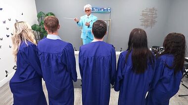 Грешные лесбиянки кончают в хор