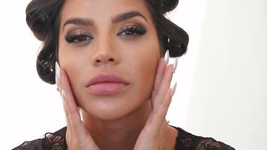 Влажное соблазнение трофейной жены