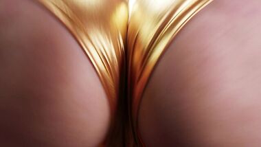 Драчливые красотки бросаются банджерами и трахаются