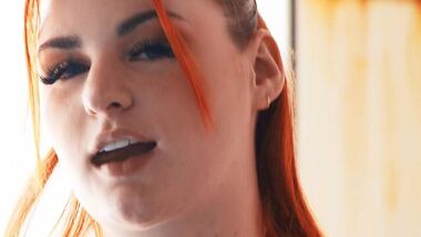 Браззерс - Тайный секс у бассейна