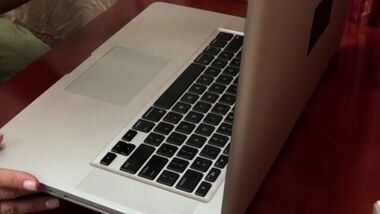 Brazzers - Неправильный пол