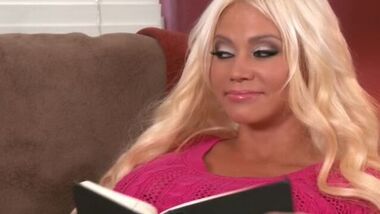 Соблазнение распутной мачехи