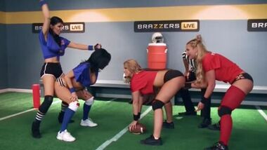 Шоу Brazzers Halftime Show II