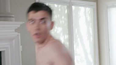 Браззерс - Ryan Keely Contracts A Cock