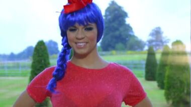 Она хочет мои шары дракона! (XXX пародия)